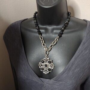 20.5 Inch Black Plastic Beaded George Pendant Necklace